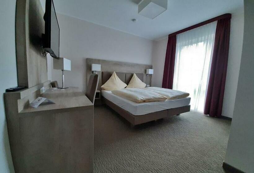 스탠다드 룸, Haidhus