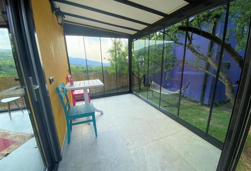 بانگلوی استاندارد, Rif Sapanca   Adult Only