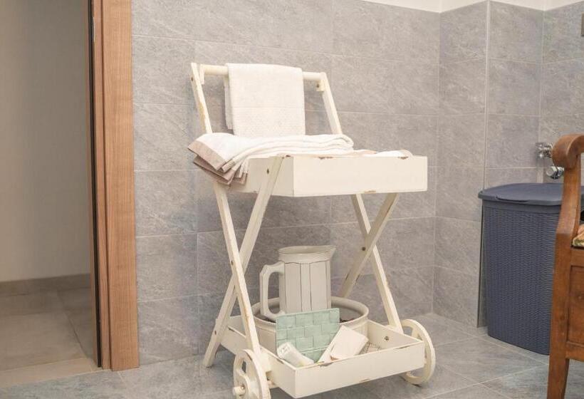 Семейный Номер, B&b Da Laura E Aldo