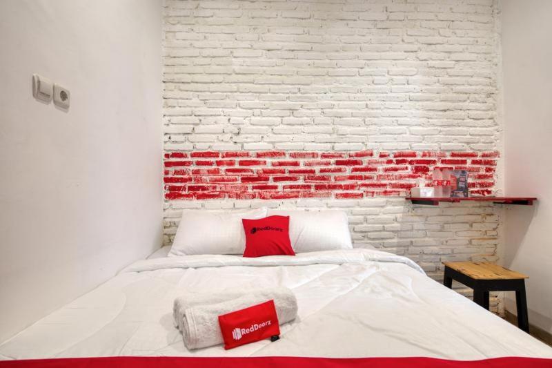 标准间, Reddoorz Syariah @ Jl. Cengger Ayam Dalam