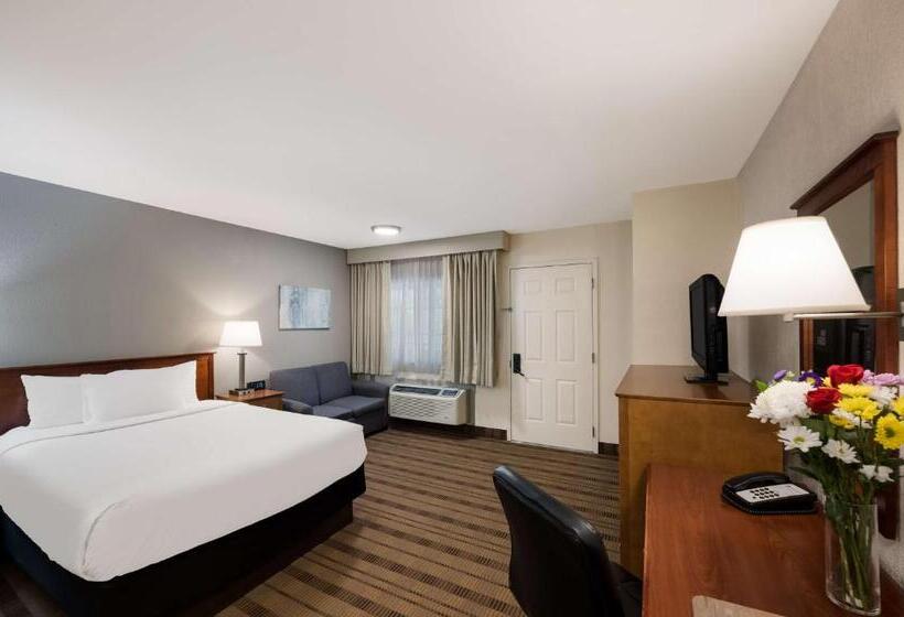 Номер Стандарт, SureStay Plus by Best Western Woodbury Inn