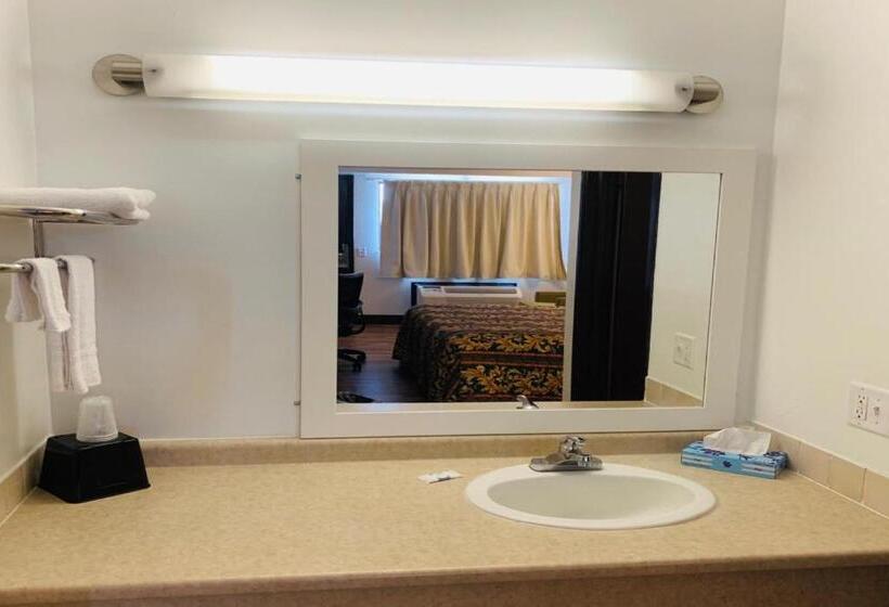 스탠다드 룸 퀸사이즈 침대, Economy Inn Of Holland