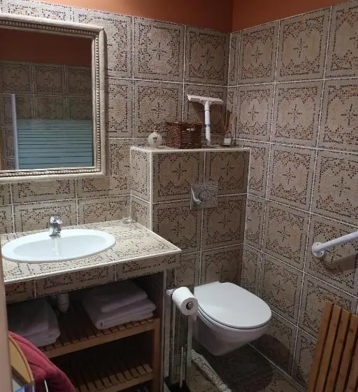 Standard room with outdoor bath, L'orangerie De La Pontête