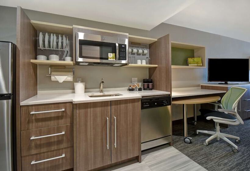 Люкс Адаптированный для Инвалидов, Home2 Suites By Hilton Taylor Detroit
