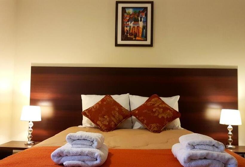 اتاق استاندارد یک نفره, Los Nogales