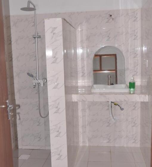 Номер Стандарт Вид на Бассейн, Bella Vista Resort Zanzibar