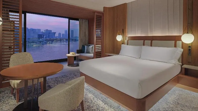 キングサイズベッドのクラシックルーム, Intercontinental Yokohama Pier 8, An Ihg