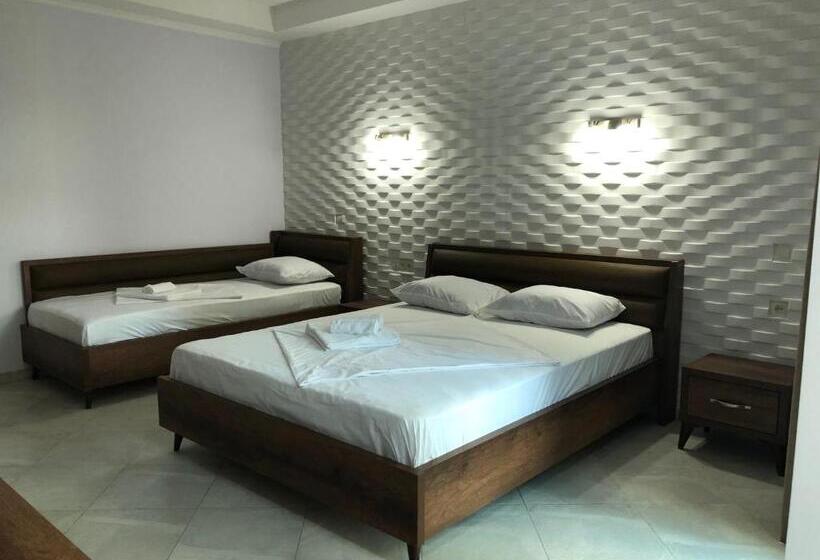 غرفة ديلوكس ثلاثية, Magnetiti