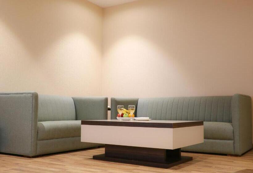 آپارتمان 2 خوابه, Royal Golden House