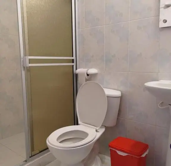 Chambre Standard, Amazon