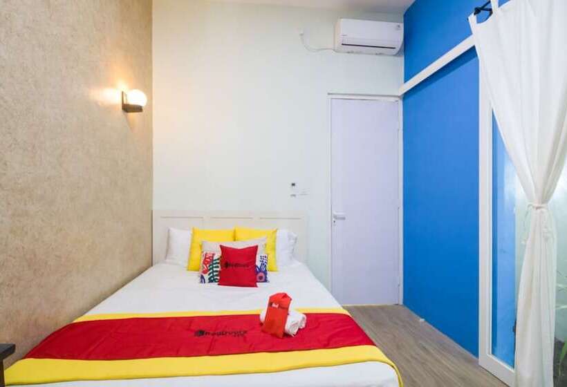 디럭스 룸, Reddoorz Near Umy Yogyakarta 3