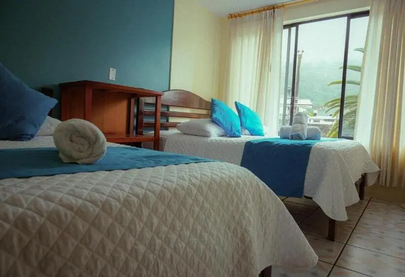 اتاق استاندارد سه نفره, Hostal Cañalimeña
