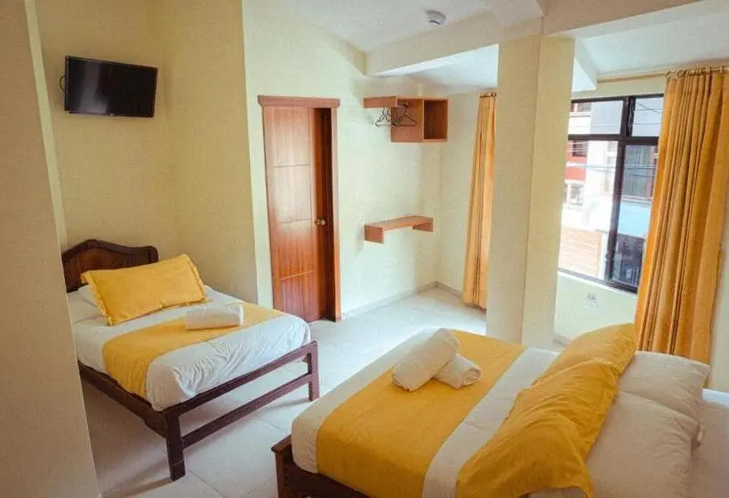 اتاق لوکس سه تخته, Hostal Cañalimeña