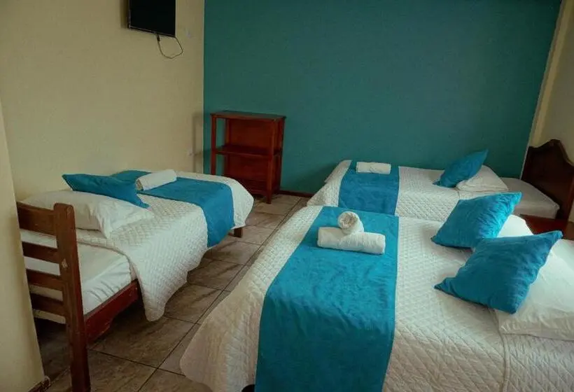 اتاق استاندارد چهار تخته, Hostal Cañalimeña