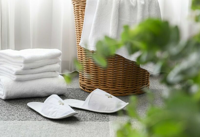 اتاق لوکس, Lakeshore Hotel Tainan