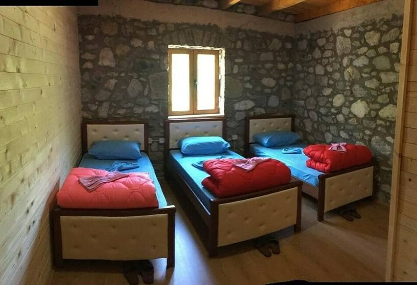 Номер Стандарт Трехместный, Alpinehouse Theth