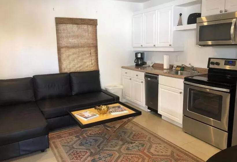 سوییت, Captiva Beach Resort