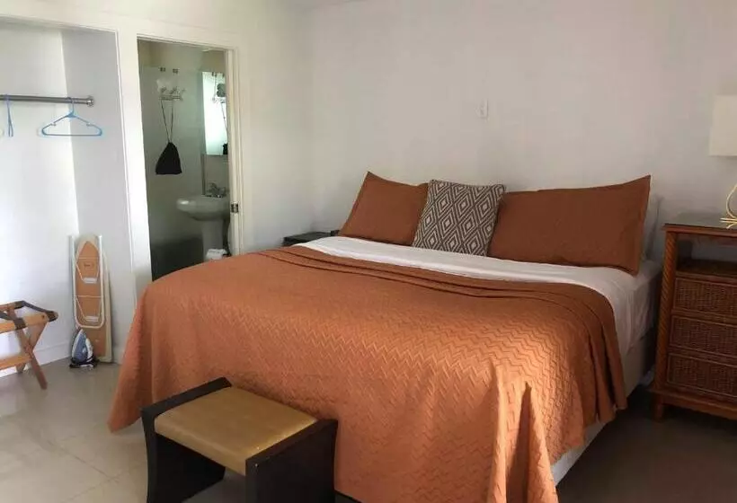 استودیوی استاندارد, Captiva Beach Resort