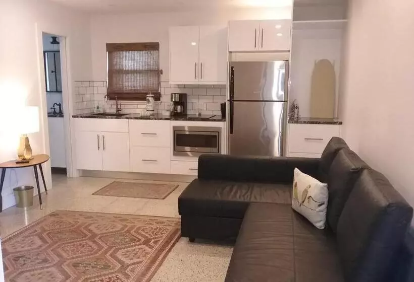 اتاق لوکس یک تخته, Captiva Beach Resort