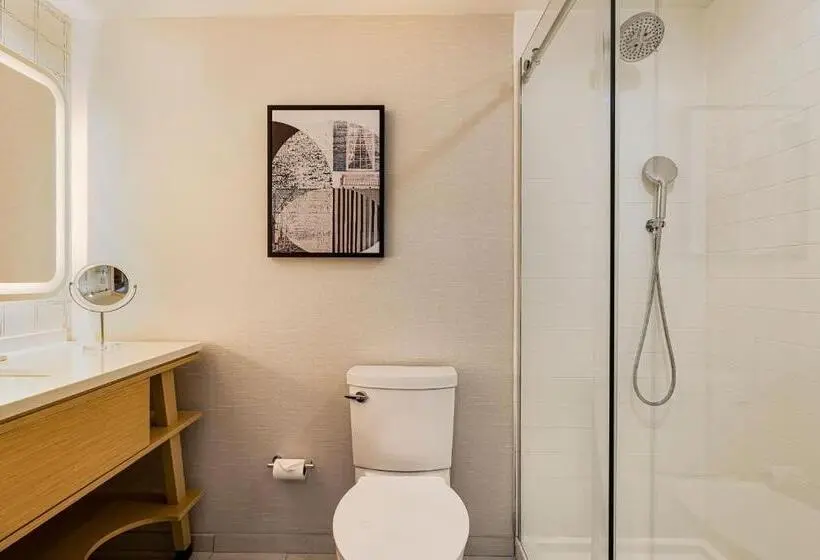 , Delta Hotels Nashville Airport