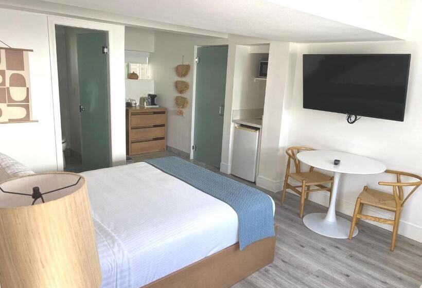 Номер Стандарт, Capri Laguna On The Beach  A Boutique
