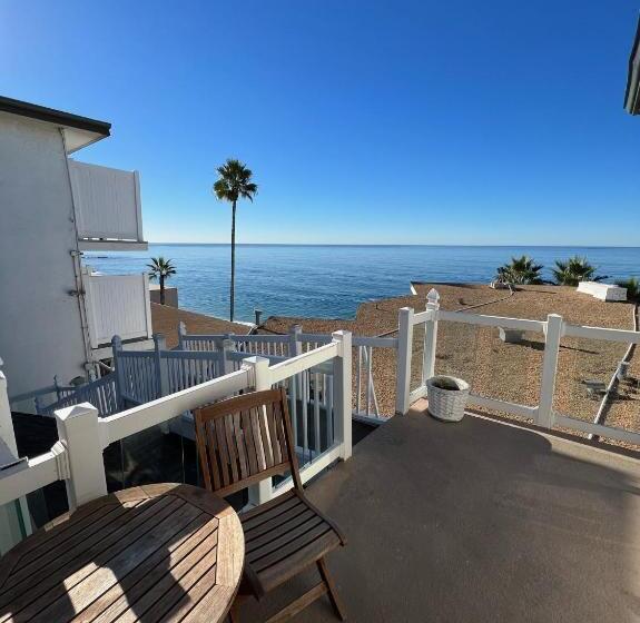 Номер Стандарт Вид на Море, Capri Laguna On The Beach  A Boutique