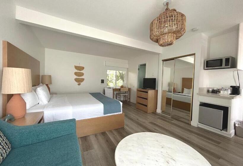Стандартный Номер Кровать Кинг, Capri Laguna On The Beach  A Boutique