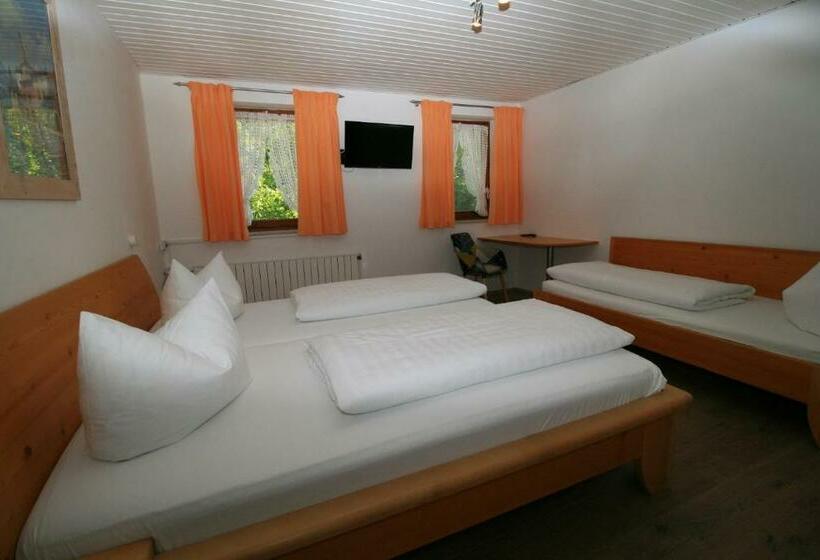 스탠다드 트리플 룸, Landgasthof Auerschmiede