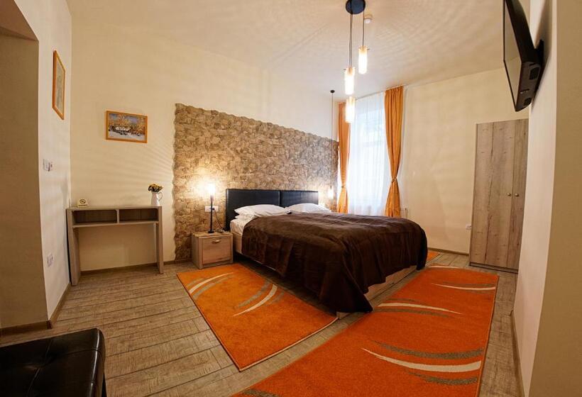 חדר סופריור, Pensiunea Stefania