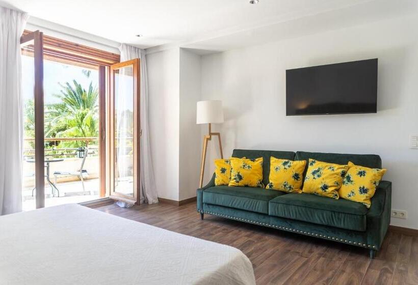 バルコニー付きデラックスルーム, Boutique Hort De Nal