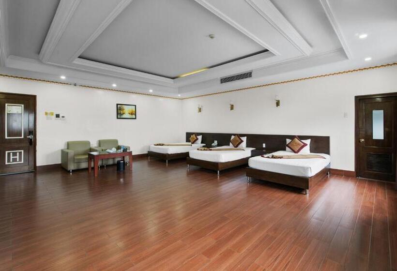 اتاق استاندارد سه نفره, Khách Sạn Habana