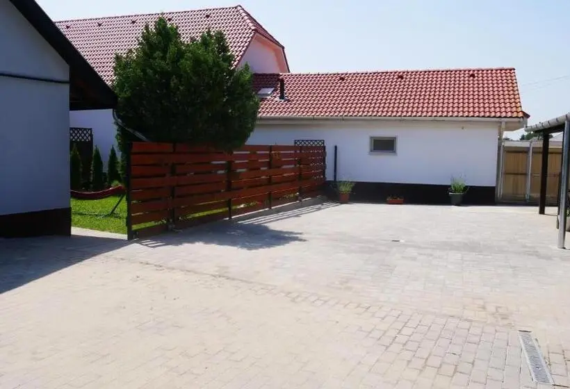スタンダードルーム, Idill Apartmanház B&b