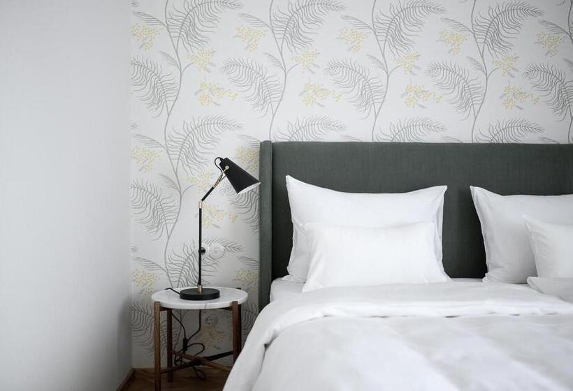 סוויטת ג'וניור, Villa Arnica