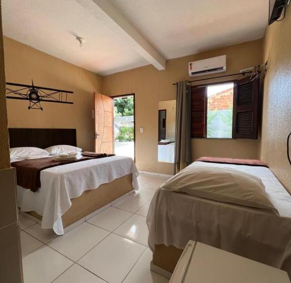 标准三人间, Pinto Martins