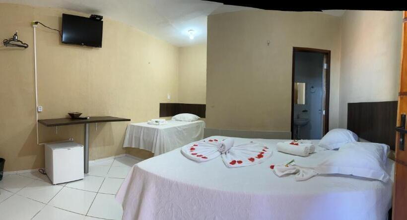 标准单人间, Pinto Martins