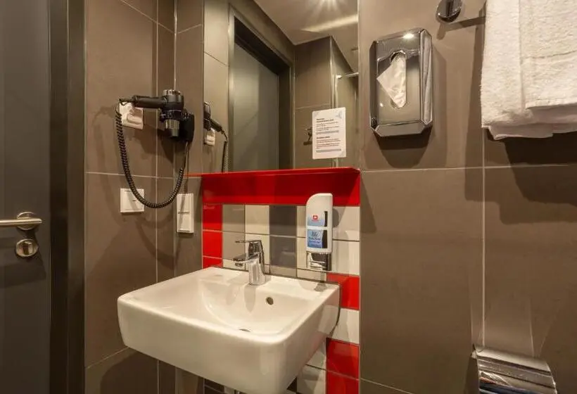 スタンダードルーム, Meininger Hotel Heidelberg Hauptbahnhof