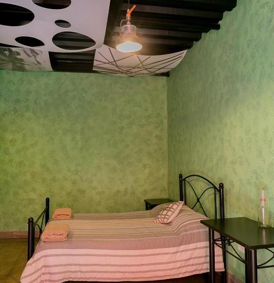 اتاق استاندارد, El Descanso