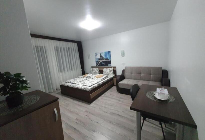 Номер Стандарт Трехместный, Pensiunea Bella Vista