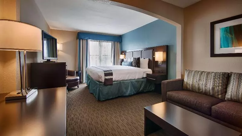キングサイズベッドのスイートルーム, Best Western Plus Tallahassee North