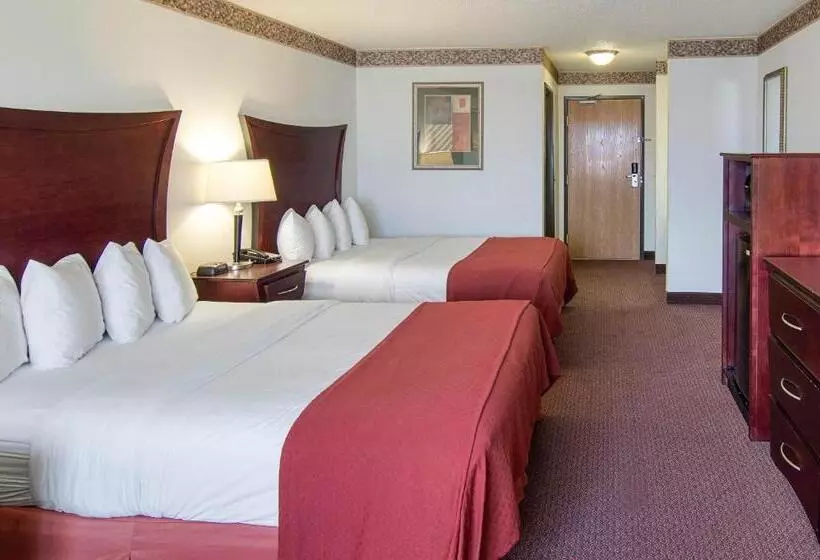 اتاق استاندارد, Quality Inn