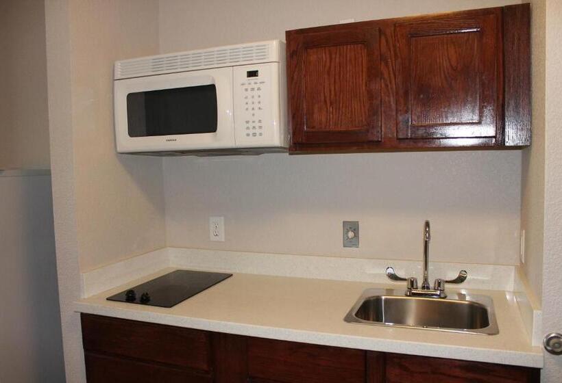 غرفة قياسية سرير كينج, Quality Inn & Suites Port Arthur  Nederland