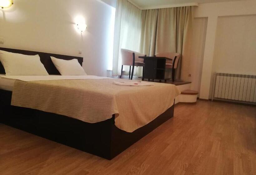 غرفة قياسية, Casa Ruxandrei