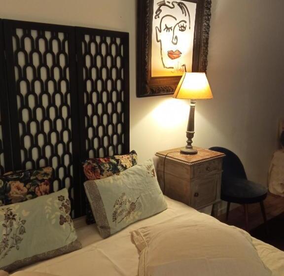 غرفة قياسية, Le Dit Vin Secret