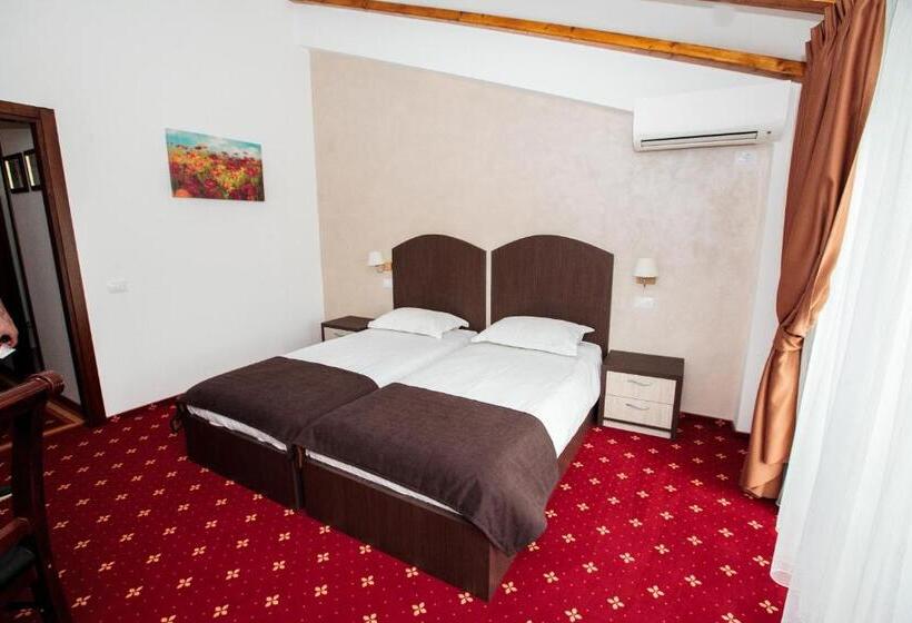 标准间, Magic Garden By Vlăduț