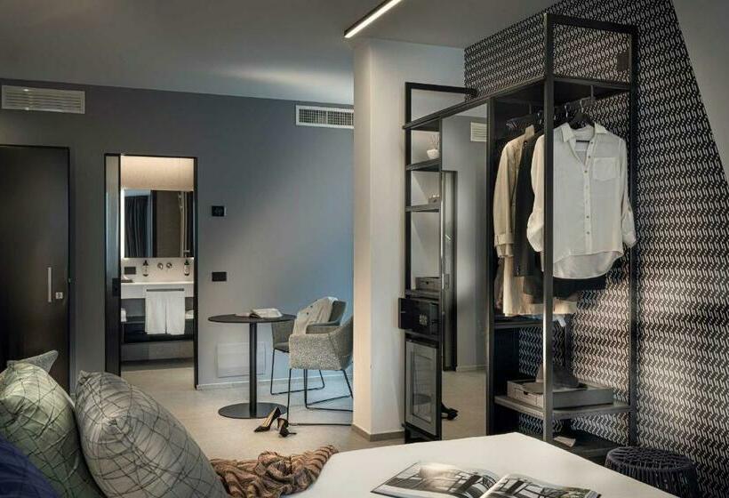 اتاق استاندارد, J44 Lifestyle