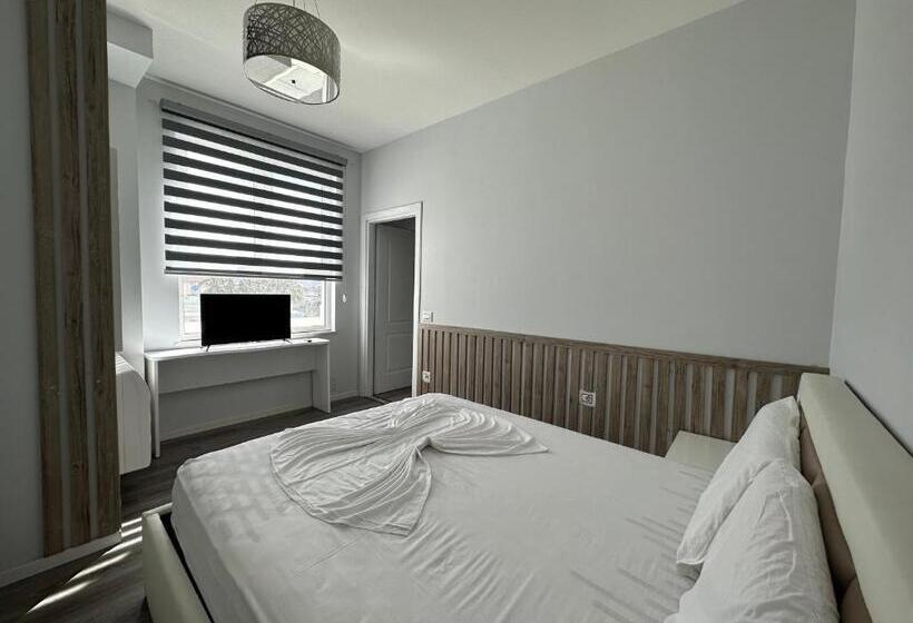 침실 1개 디럭스 아파트, Colis