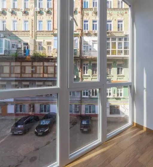 Sviitti Parveke, Secret Apartments