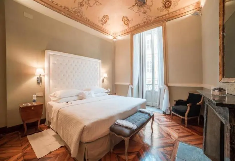 Deluxe Suite King Bed, Royal Palace