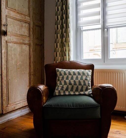 غرفة كومفورت ثلاثية, Gîte Le Pied Du Géant   Local Sécurisé Pour Les Vélos