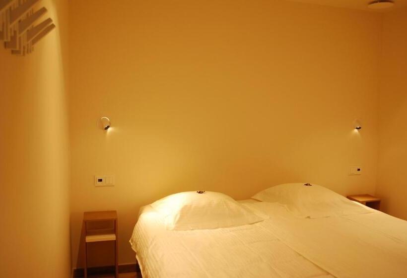 חדר משפחתי, In 't Groen